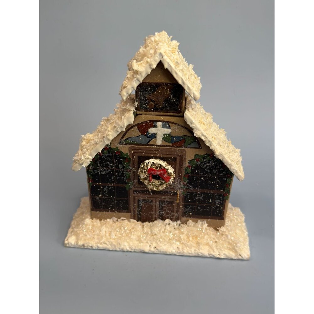Hand-Carved Christmas Church Decoration With Snowy Roof & Wreath Signed Joyce - Picture 2 of 8